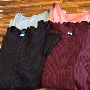 Black, Burgundy, Pink and light blue old navy Long Sleeve Tops (2x & 3x)